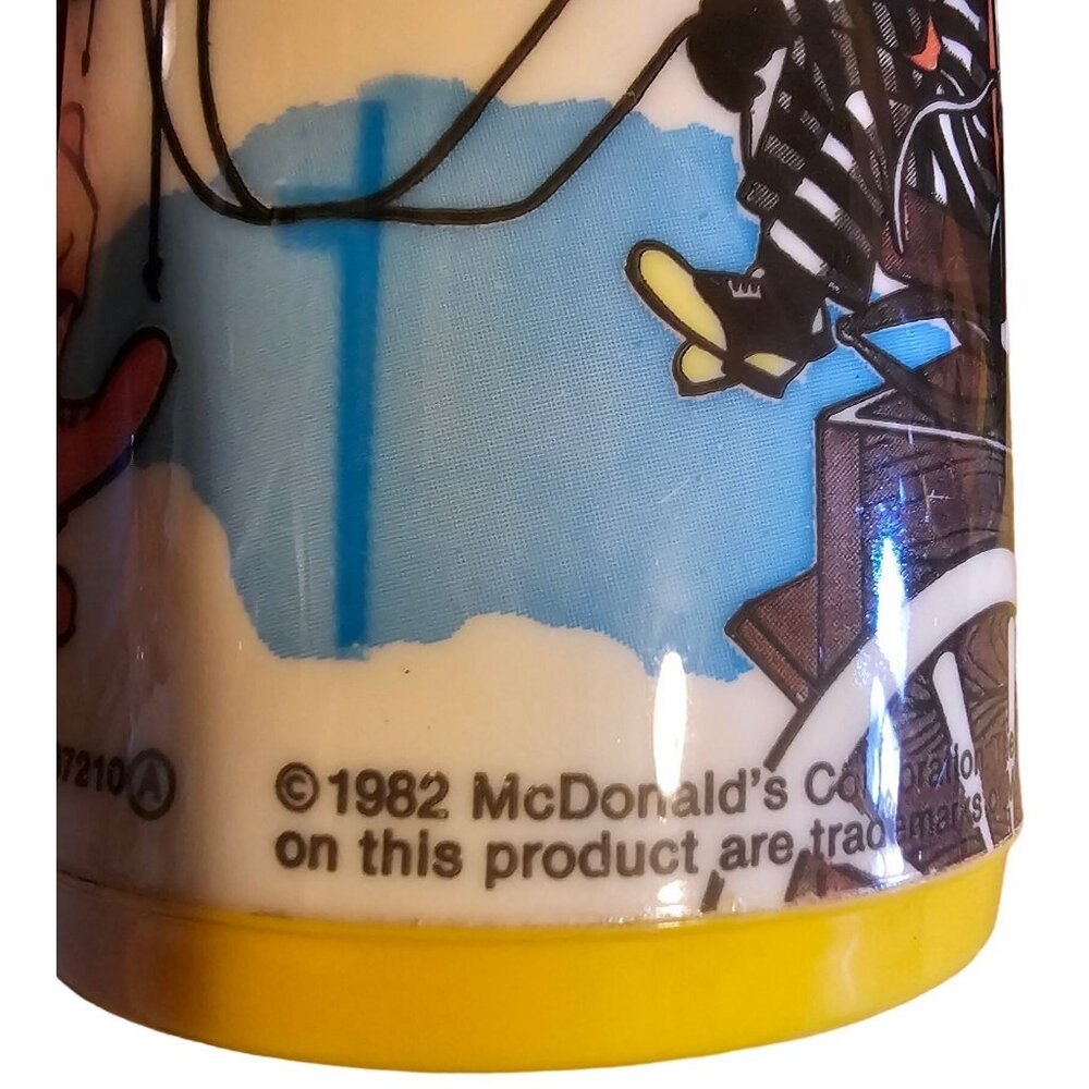 Ronald McDonald Sheriff of‎ Cactus Canyon Thermus (@1982) - Picture 12 of 12
